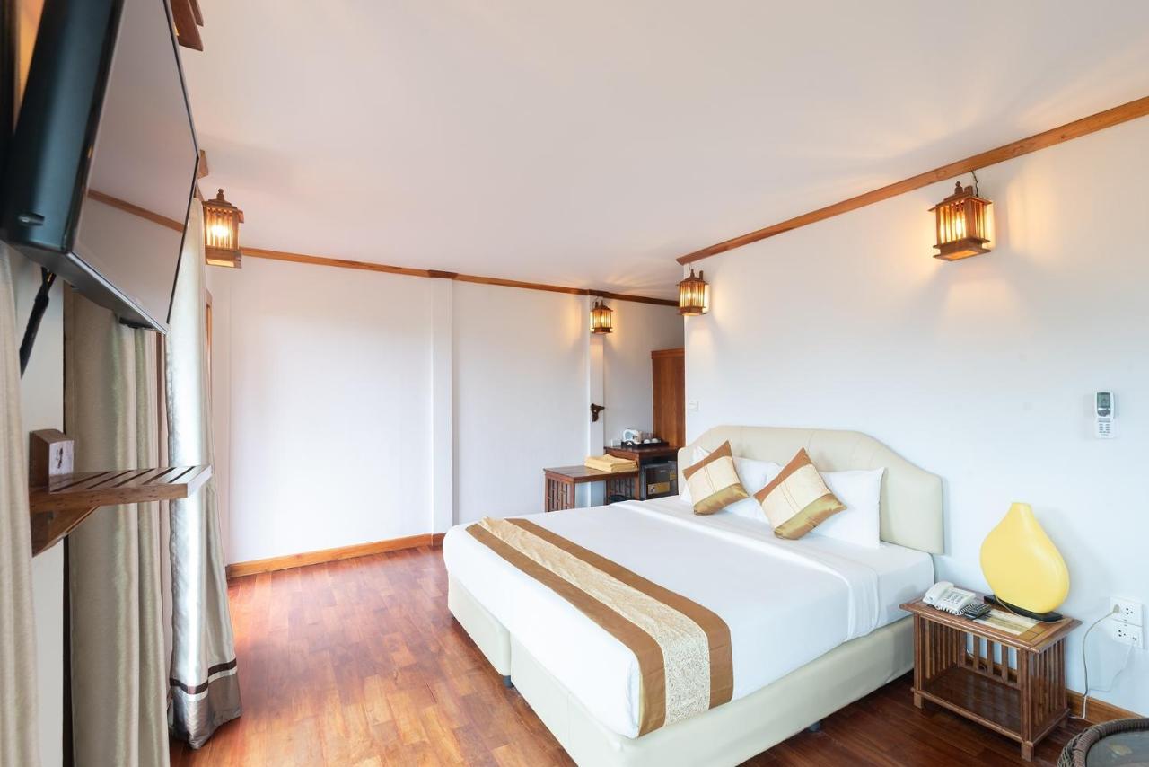 Standard Room No View Transfer to Tonsai Pier
