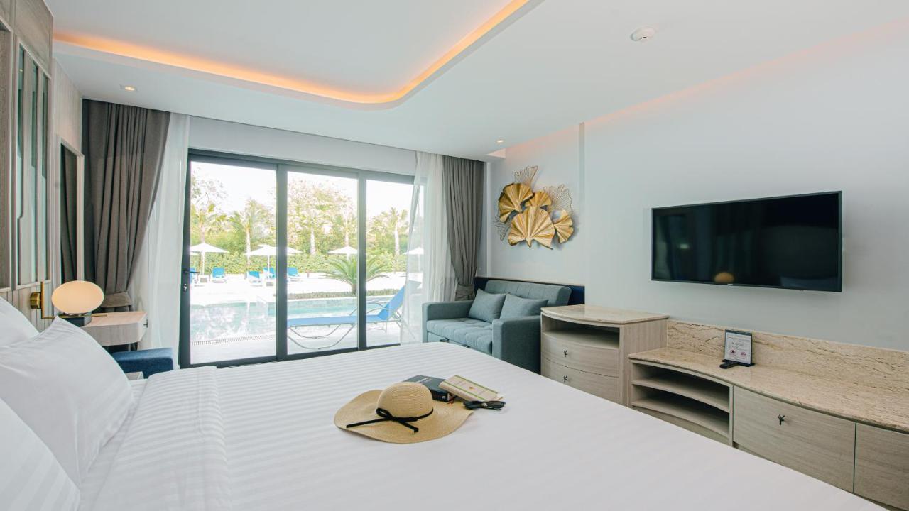Deluxe Double or Twin Room Pool Access,1066698124:JPEG