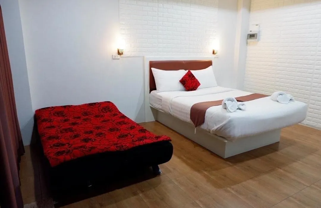 Namthip Residence-1