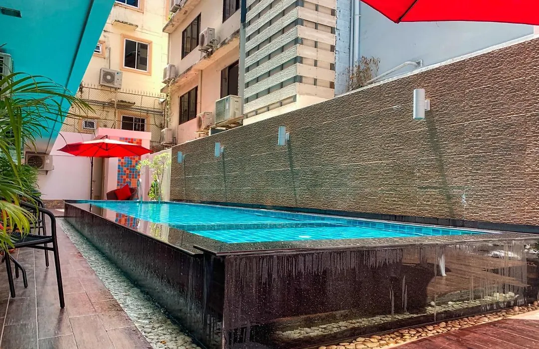 Scandia Beach Hotel - Soi 7 Best Location - 200M To Beach Next To Food Market-1