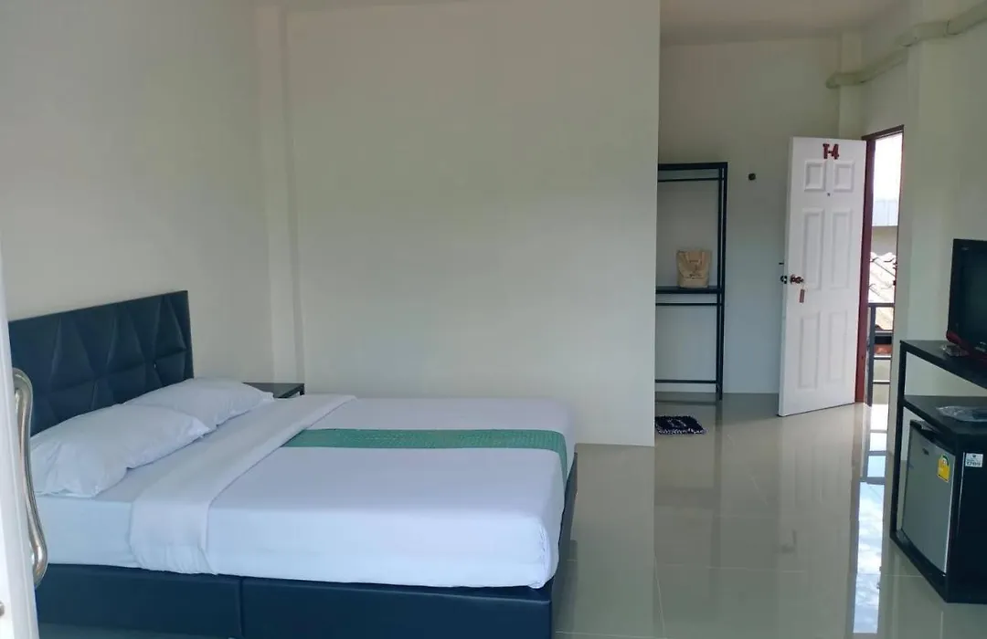 Tom'S House-1