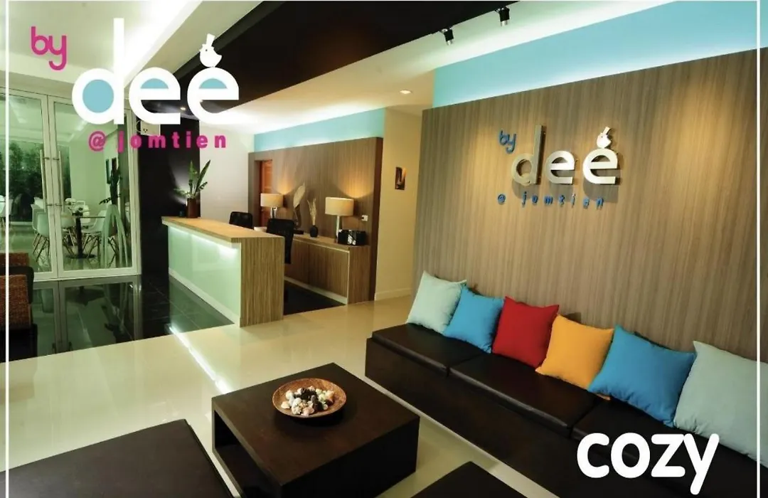 By Dee @Jomtien-1
