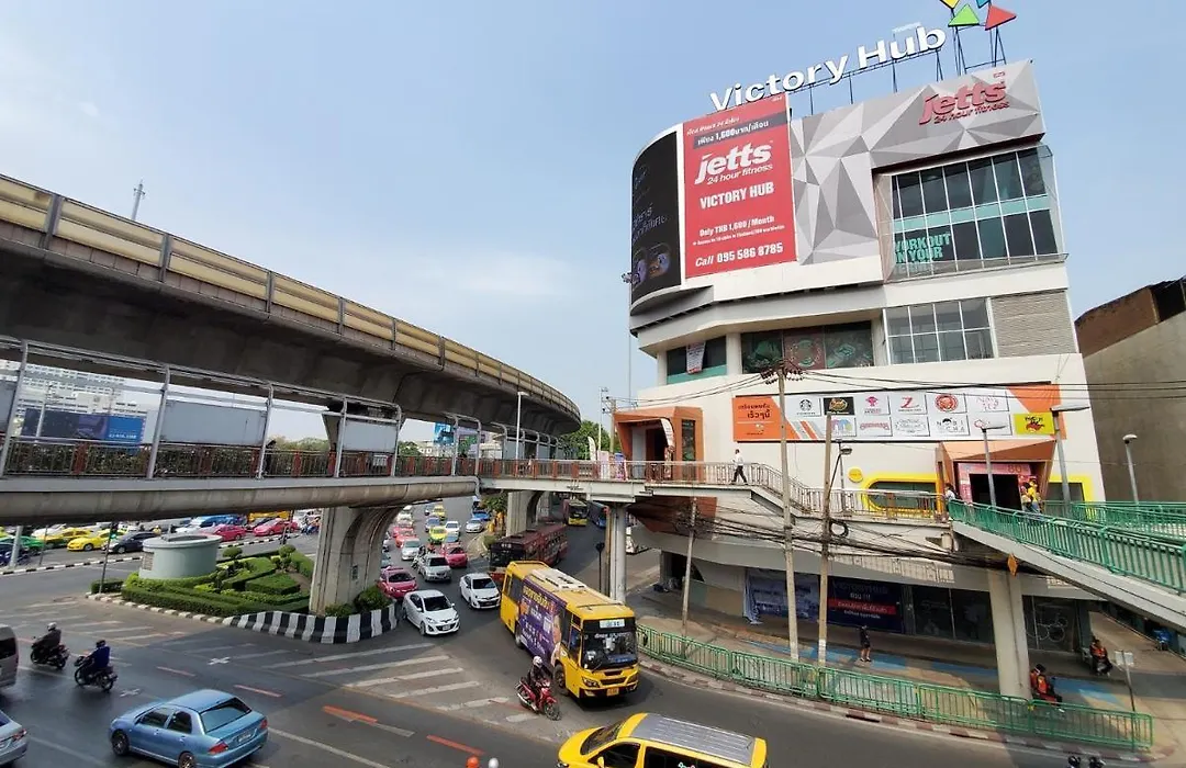 Vix Bangkok At Victory Monument-1