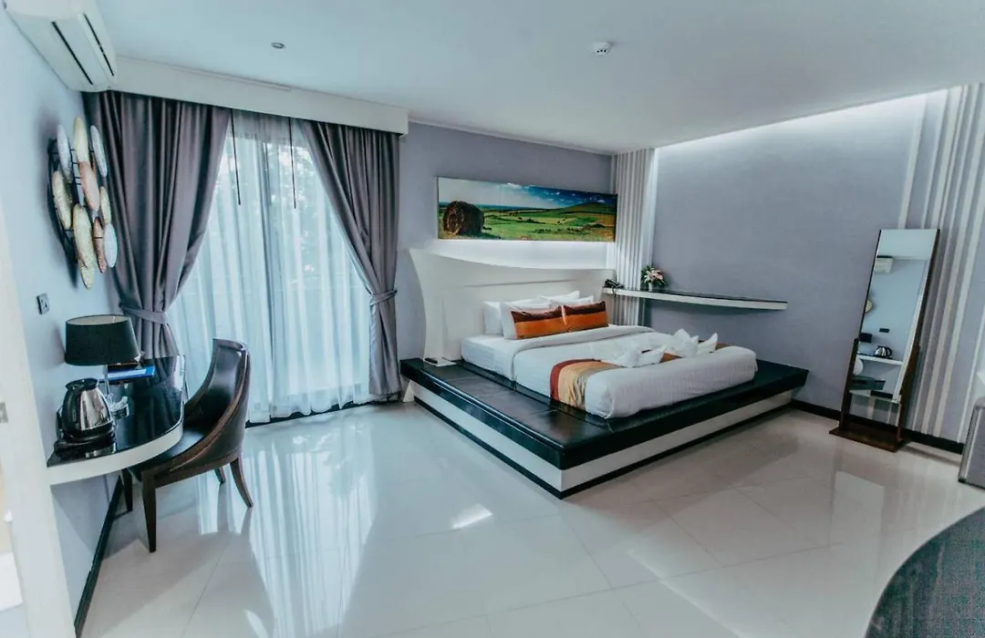 Mantra Varee Hotel-1