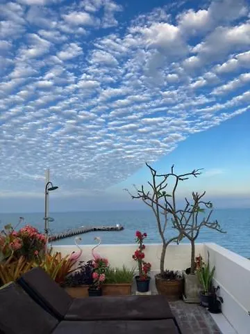 Pierview Rooms-1