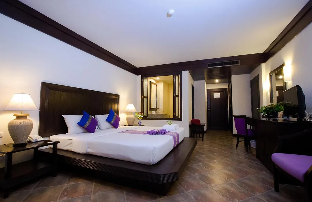 Kata Poolside Resort Sha Extra Plus-1