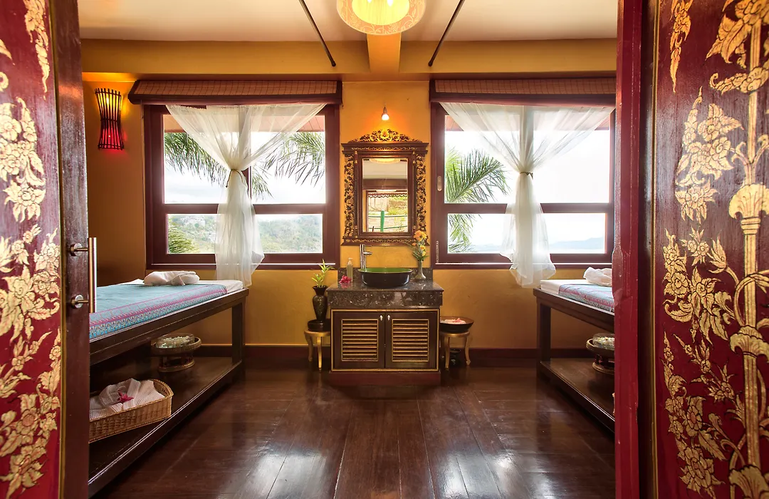 Sandalwood Luxury Villa Resort-1