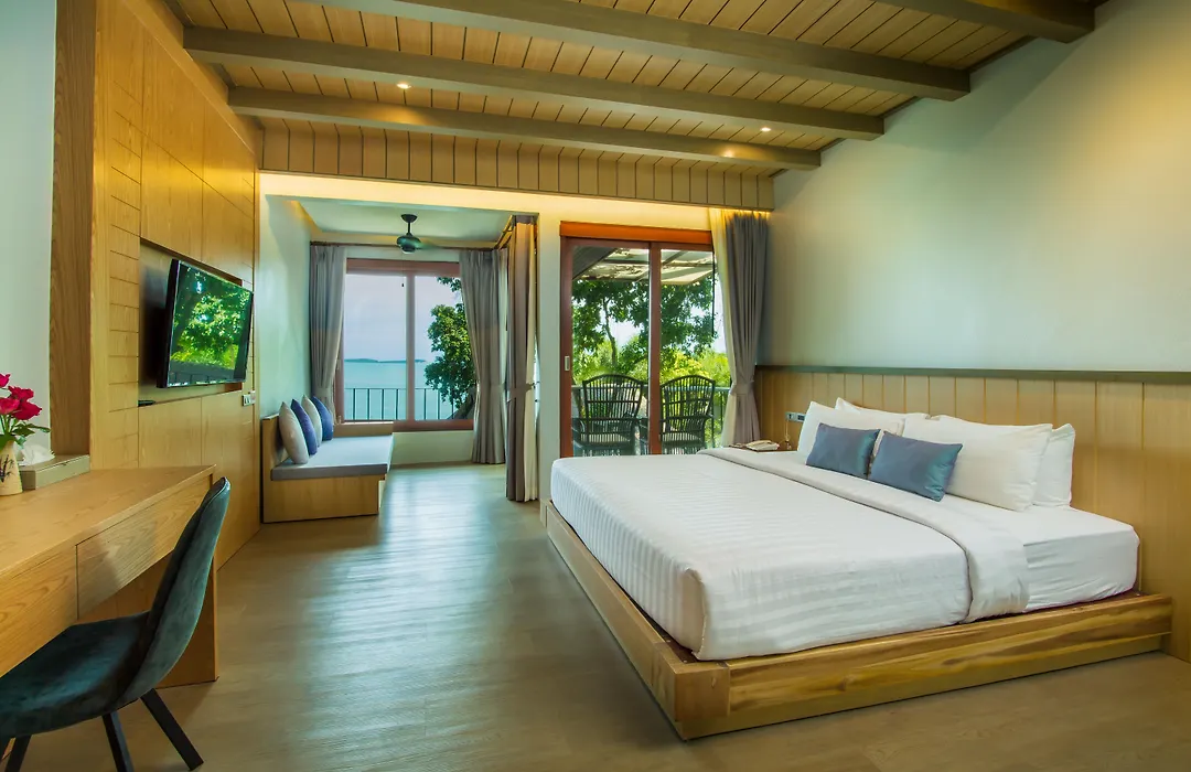 Coral Cliff Beach Resort Samui-1