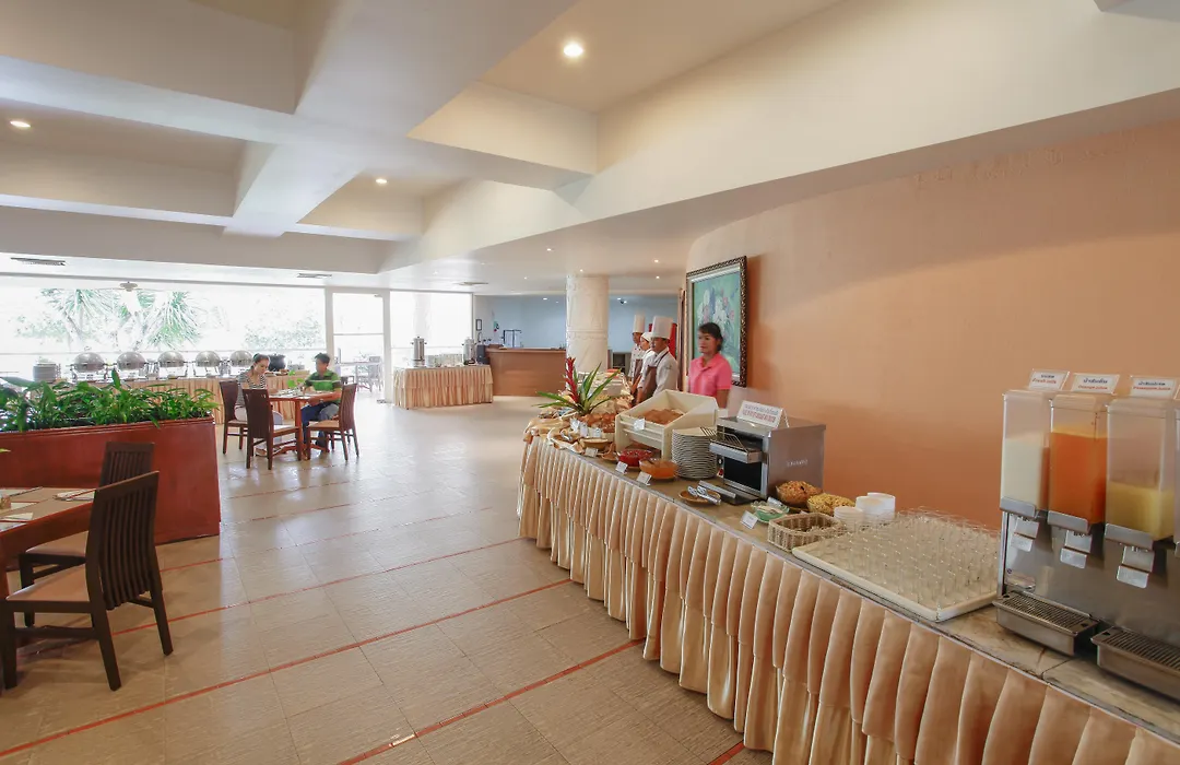 Hotel Tropicana Pattaya-1