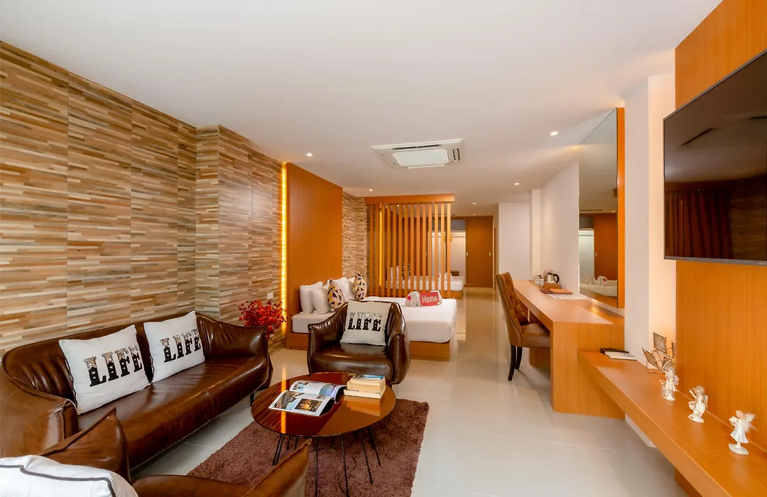 Club Bamboo Boutique Patong Beach Resort-1
