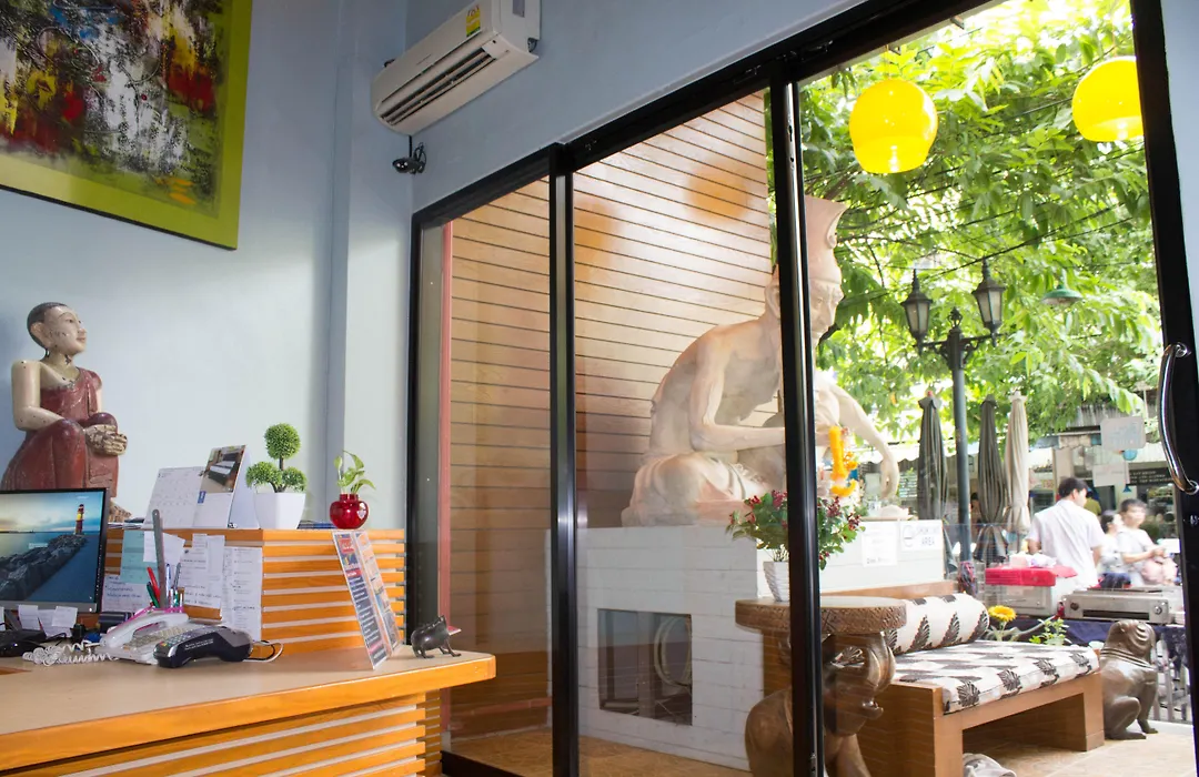 Villa Cha-Cha Khaosan Rambuttri-1