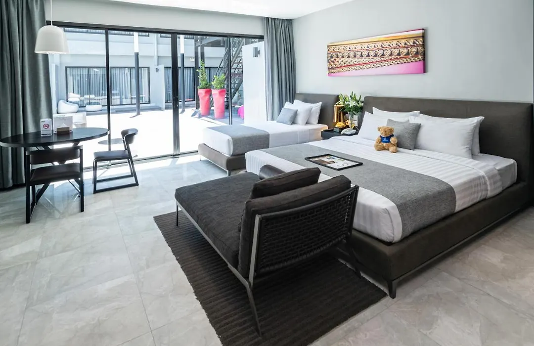 S Ratchada Leisure Hotel-1