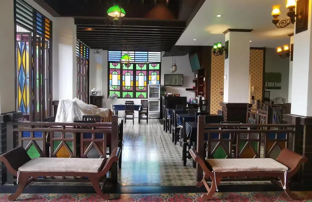 Dee Andaman Hotel-1