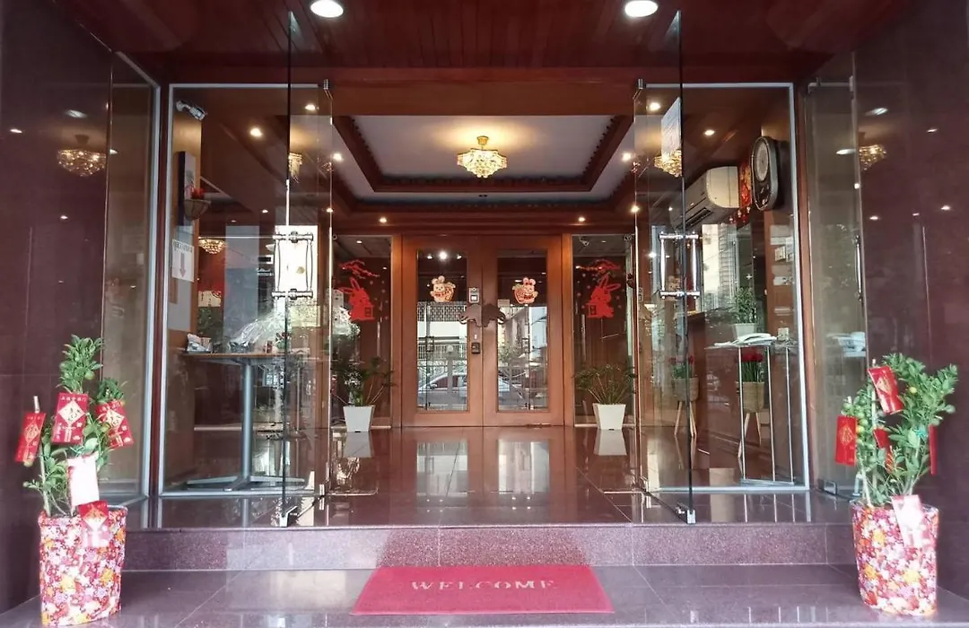 KC PLACE Hotel Srinakarin-1