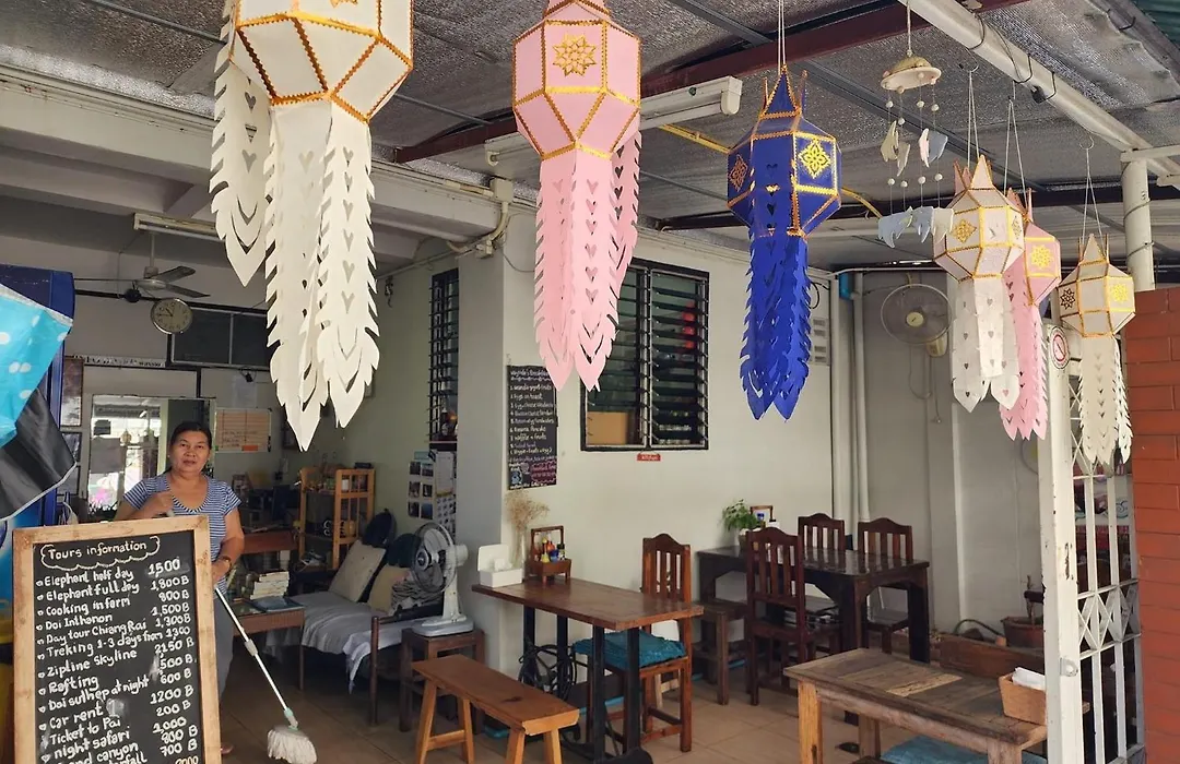 Wayside Guesthouse-1