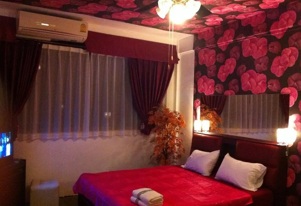 Maxwell Inn-1