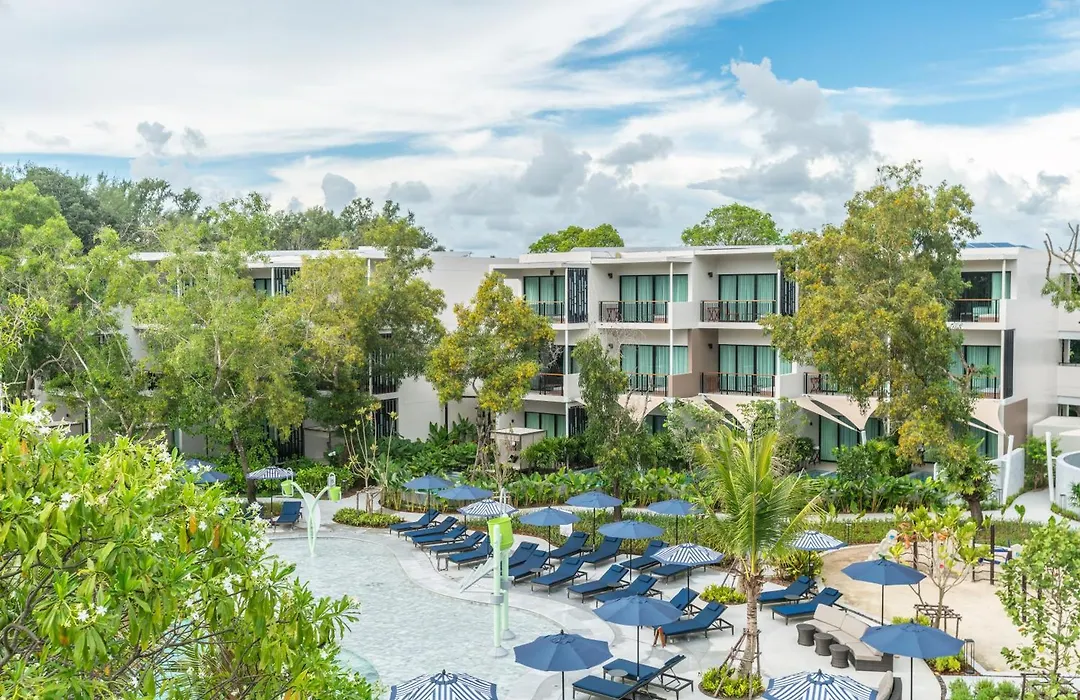 Le Meridien Phuket Mai Khao Beach Resort-1
