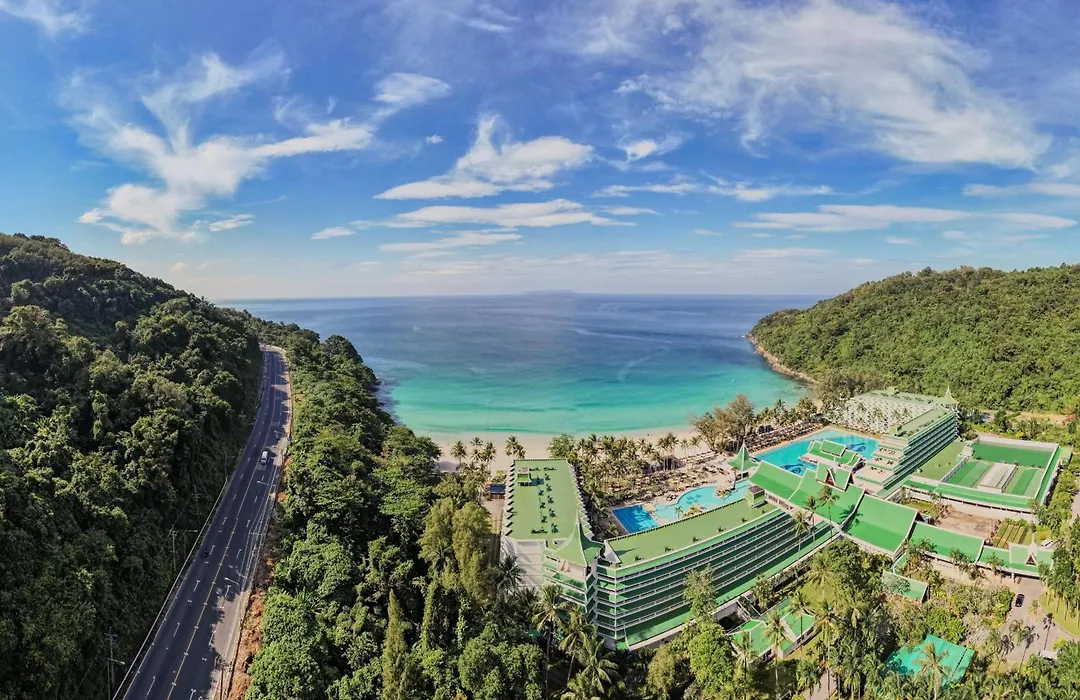 Le Meridien Phuket Beach Resort-1