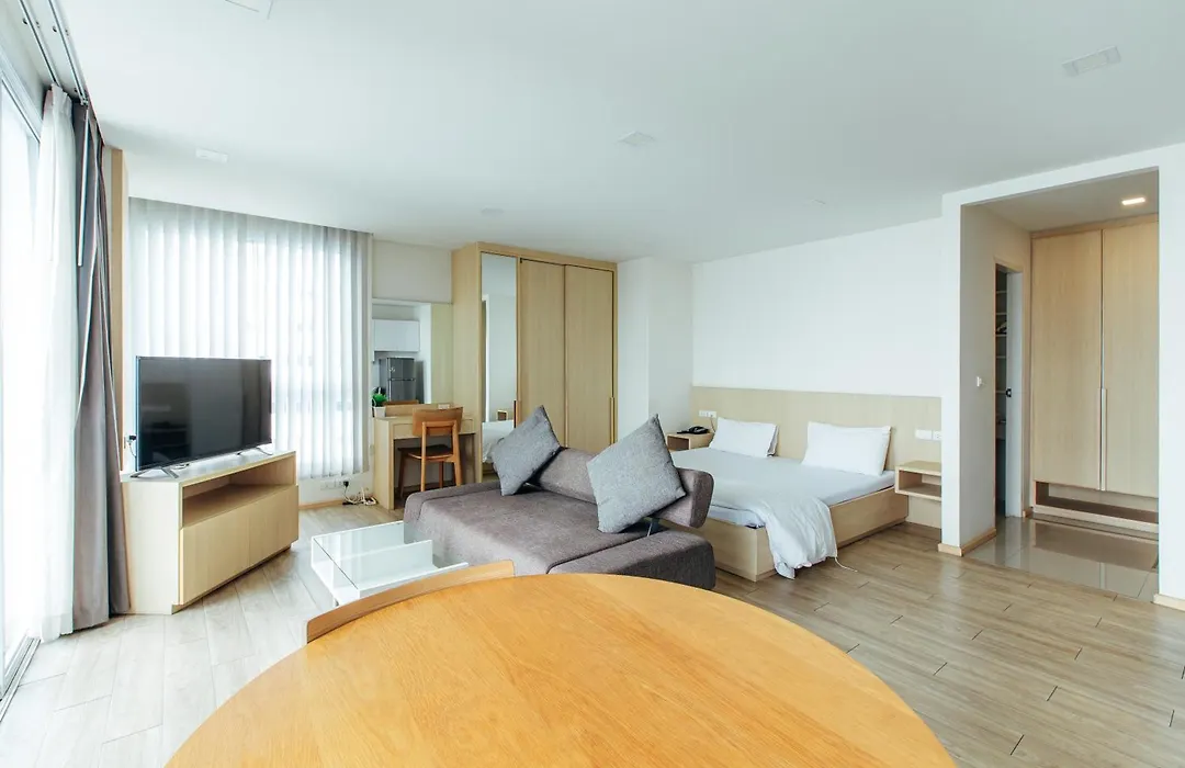 Karin Hotel & Service Apartment - Sha Extra Plus-1