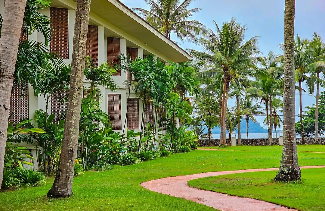 The Nouveau Chumphon Beach Resort And Golf-1