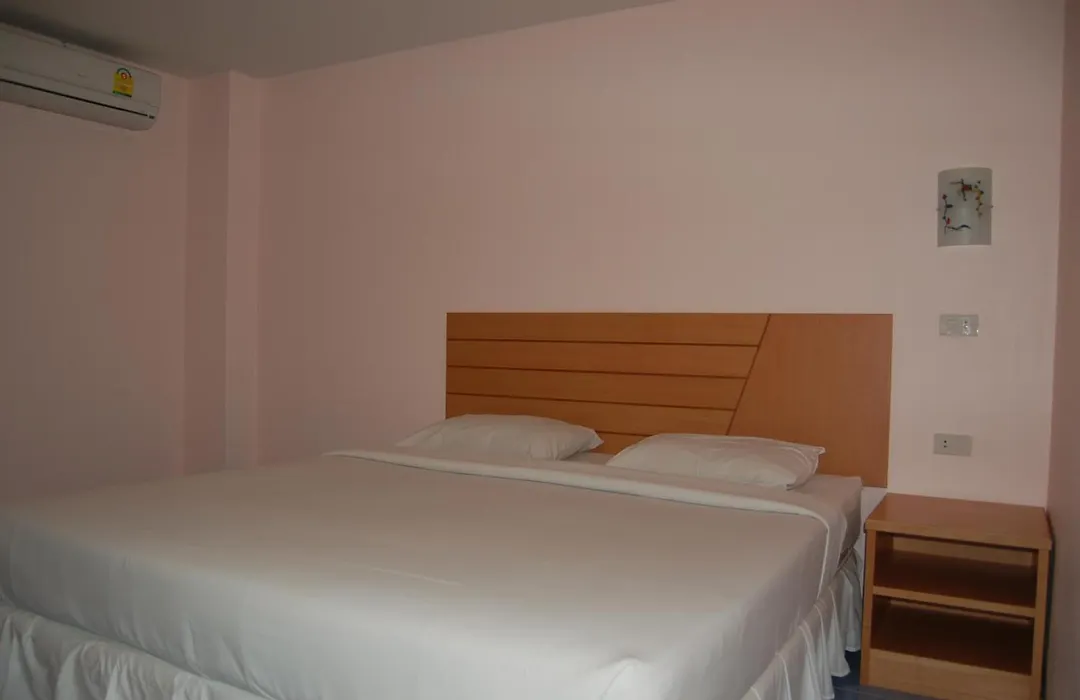 Baan Manthana Hotel, Hua Hin-1