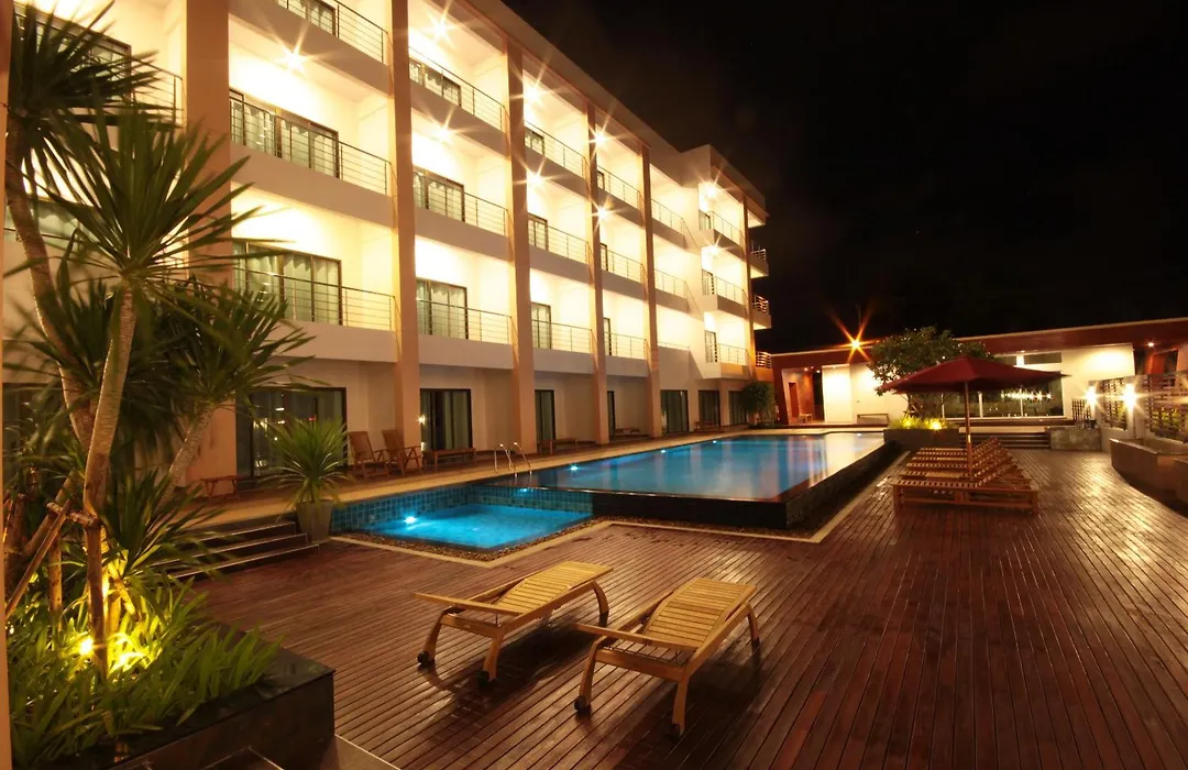 Paragon Suites Resort-1