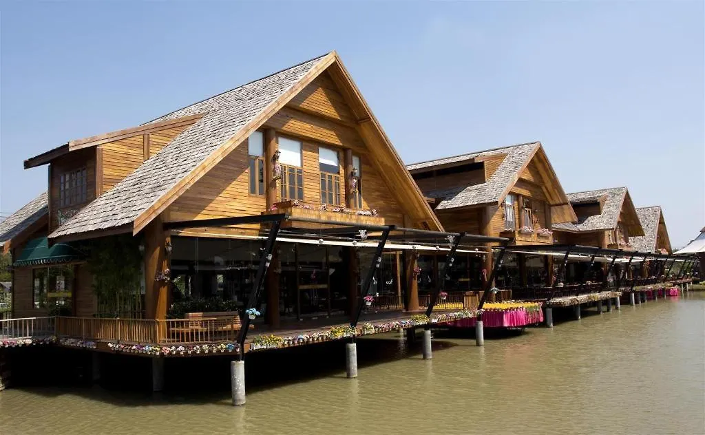 Bay Beach Resort Jomtien-1