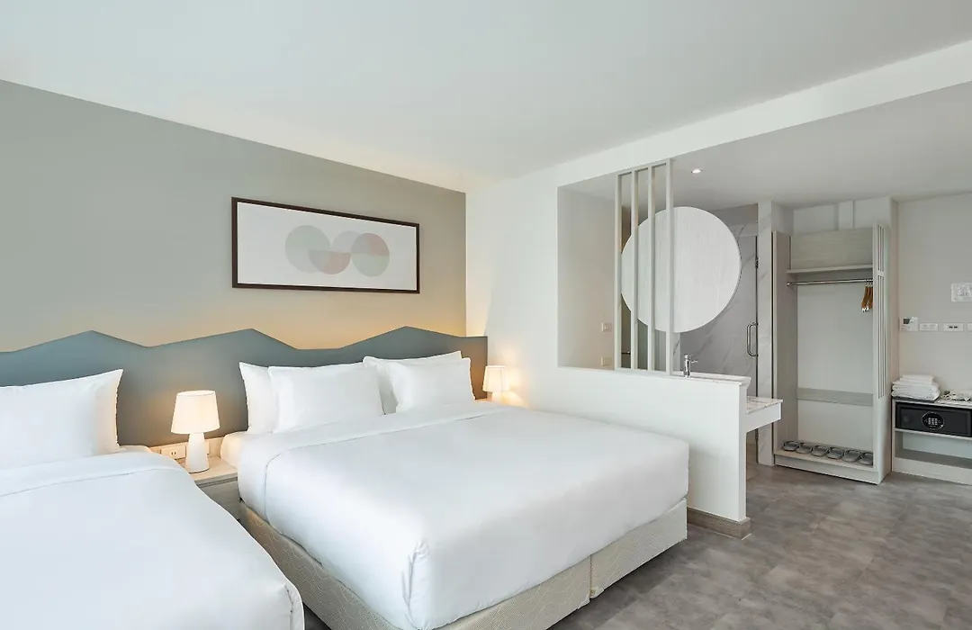 Livable Hotel Bangkok-1