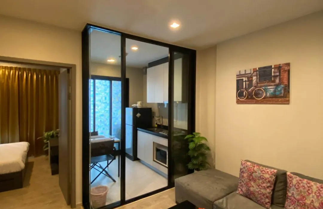 The Base In Pattaya Condo-1