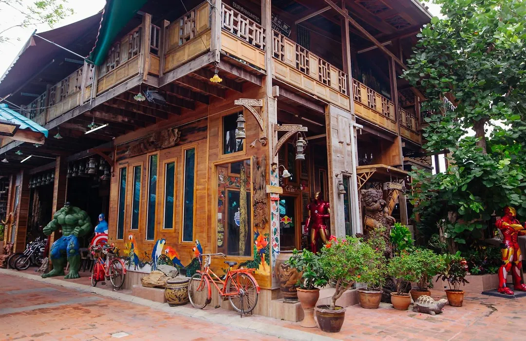 Klong Suan Plue Resort-1