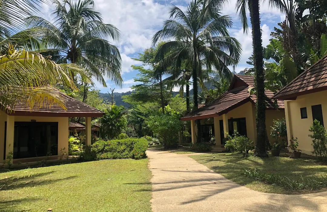 Nang Thong Beach Resort-1