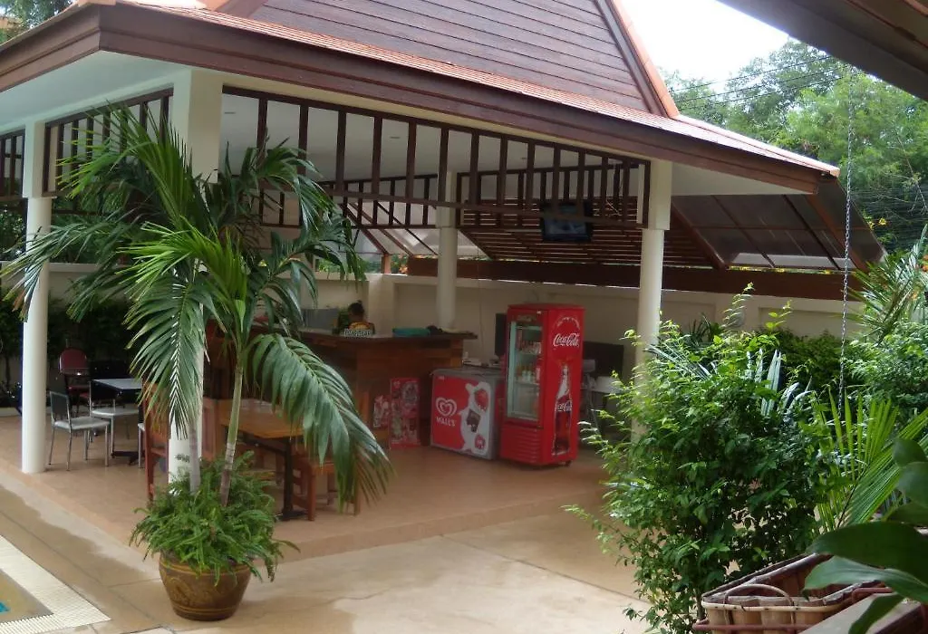 Emerald Palace, Pattaya-1