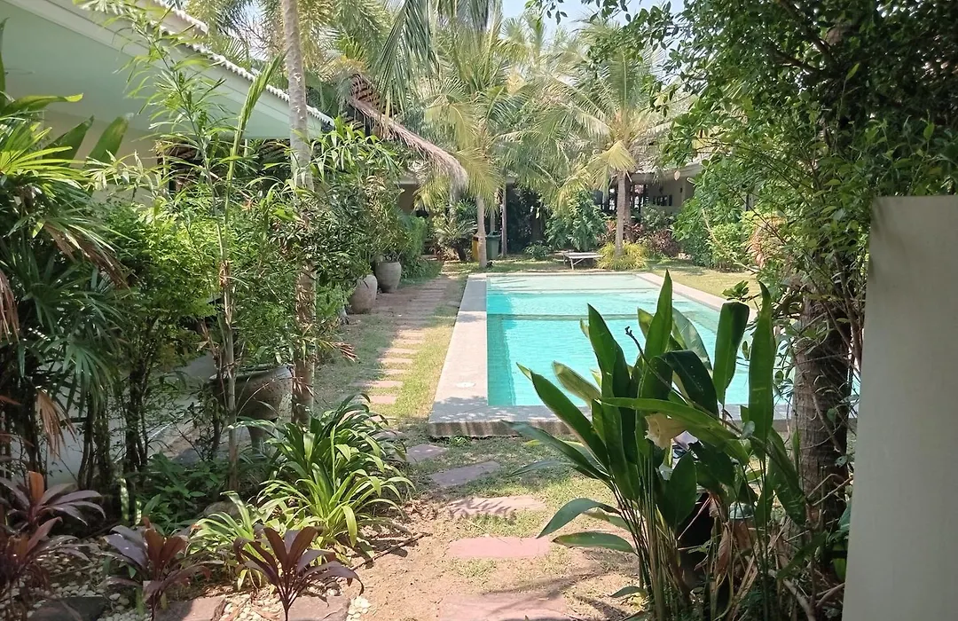 Tropical House​-1
