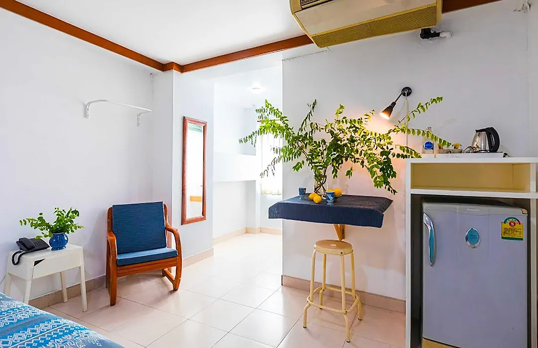 Dancenter Howard Square Boutique Hotel-1