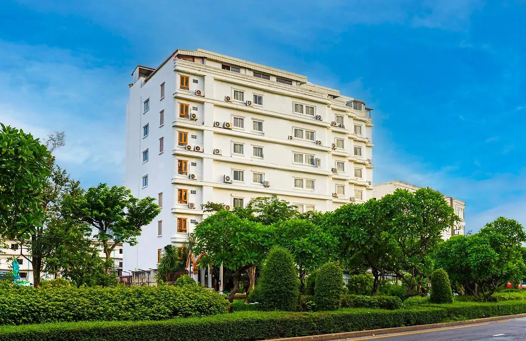 Dancenter Howard Square Boutique Hotel-1