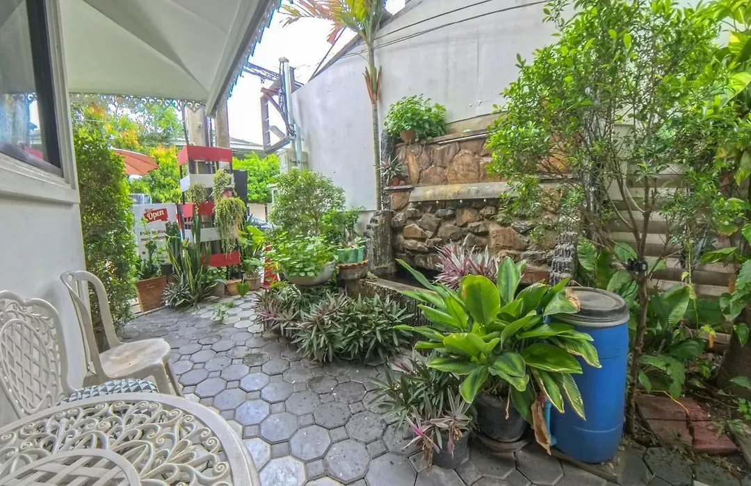 Gusto House-1