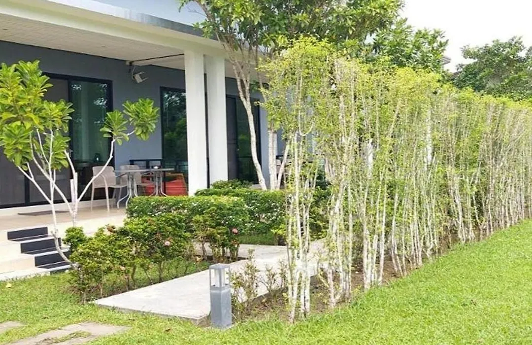 Moonlight Cottage-1