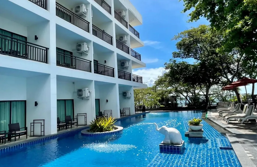 Cosy Beach Hotel - Sha Extra Plus-1