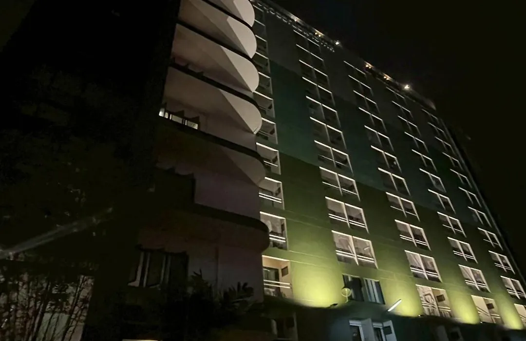 Witchuwan Apartel-1