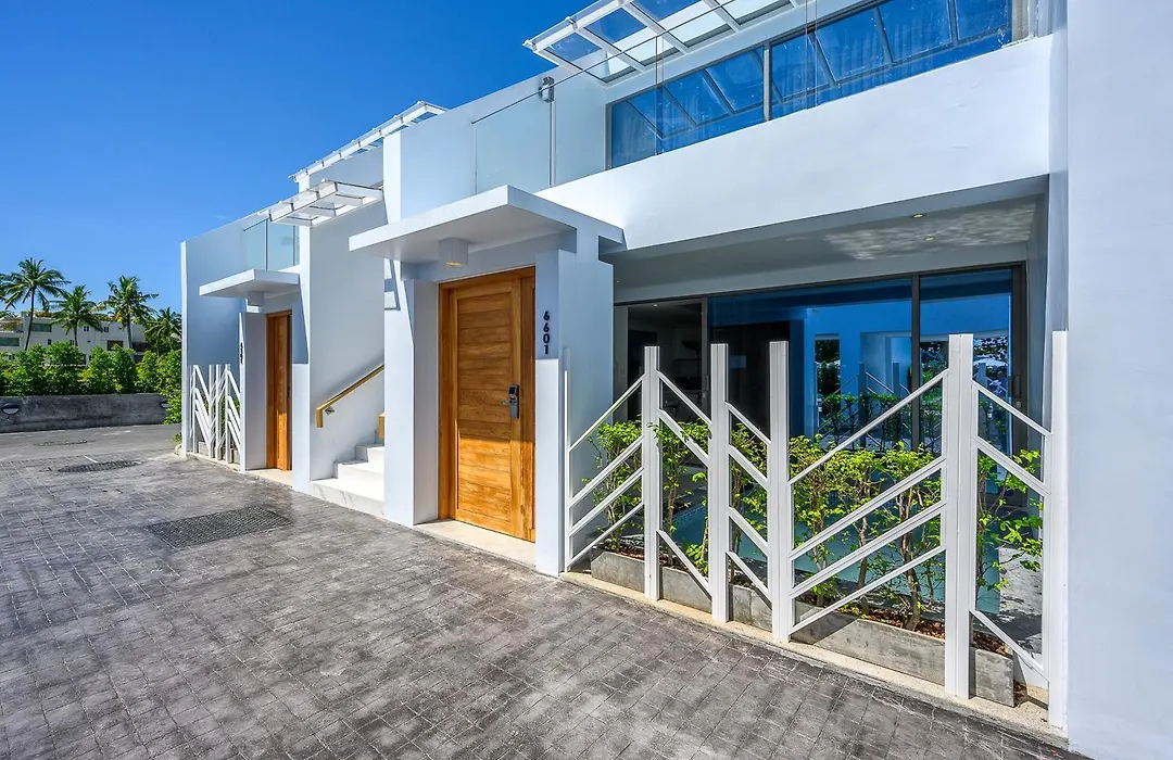 The Beachfront Hotel Phuket-1