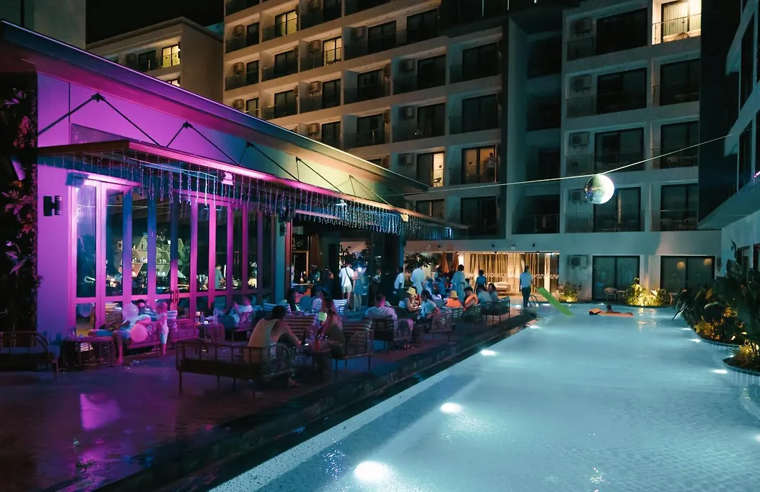Wekata Luxury-1