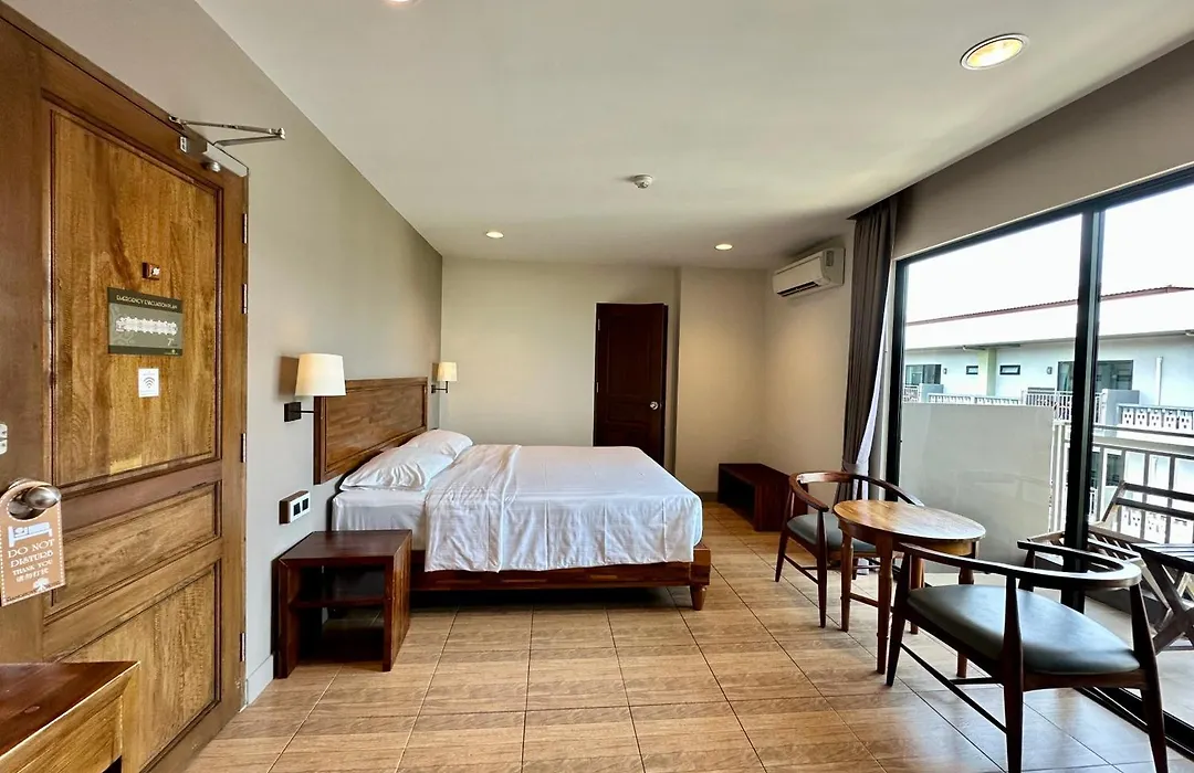 Mangrove Prestige Hotel-1