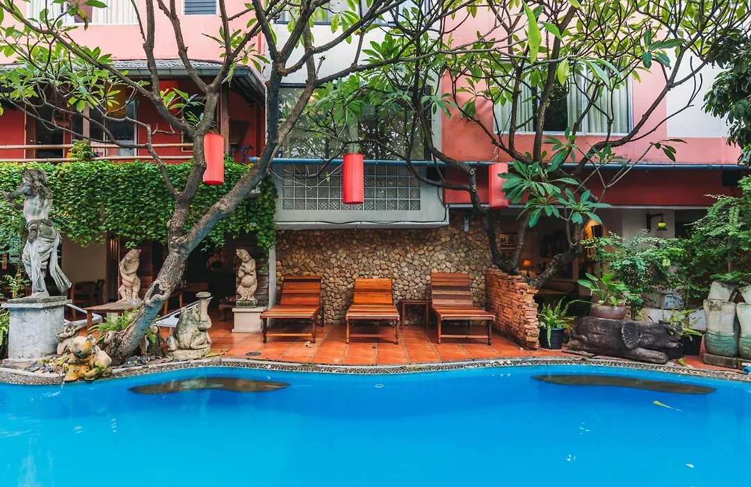 Villa Cha-Cha Banglumphu-1