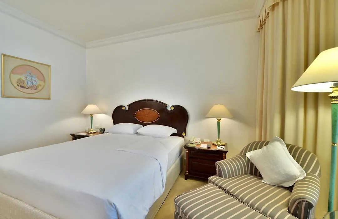 Evergreen Laurel Hotel Bangkok-1