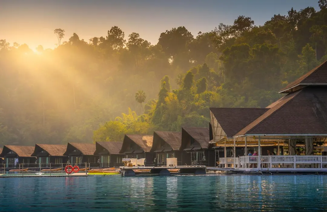 500 Rai Floating Resort-1