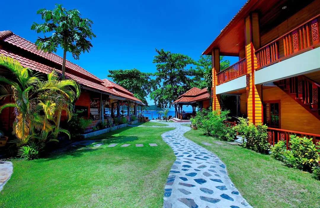 Havana Beach Resort Phangan-1