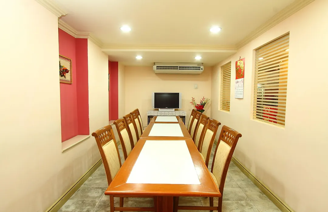Silom Avenue Inn-1
