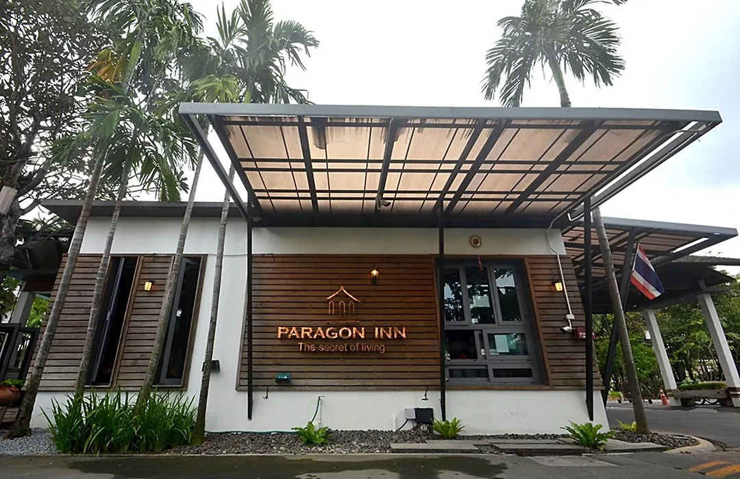 Paragon Inn-1