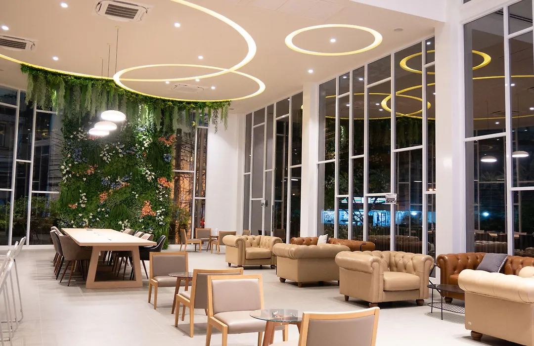Trang Hotel Bangkok-1