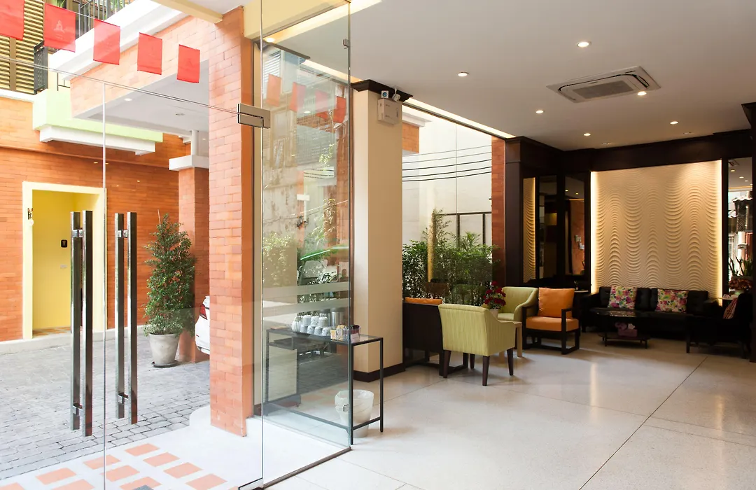 Tara Place Hotel Bangkok-1